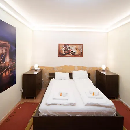 Free Parking Synagogue