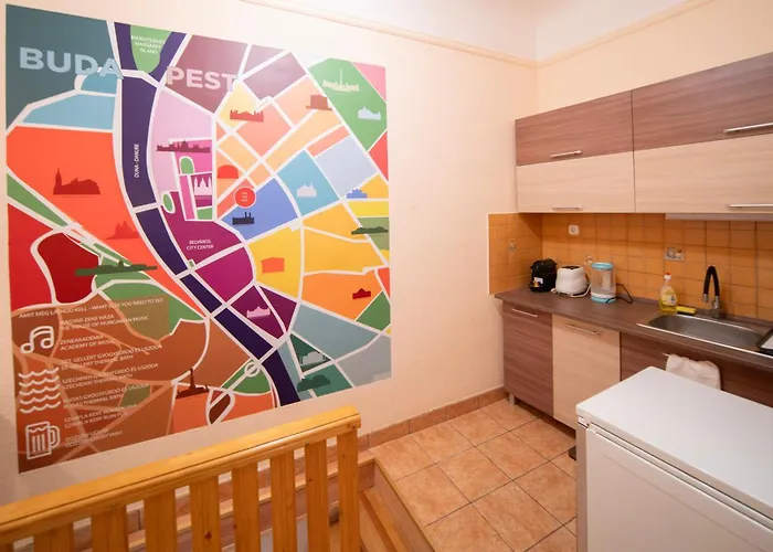 Free Parking Synagogue Apartament