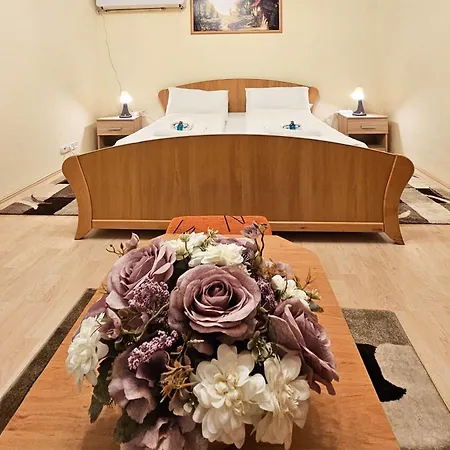 Free Parking Synagogue * 布达佩斯